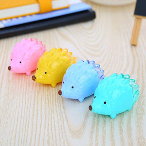 1pcs Color Random Kawaii Hedgehog Design Double Orifice Mini Pencil Sharpener Children Cartoon Pencil Sharpener